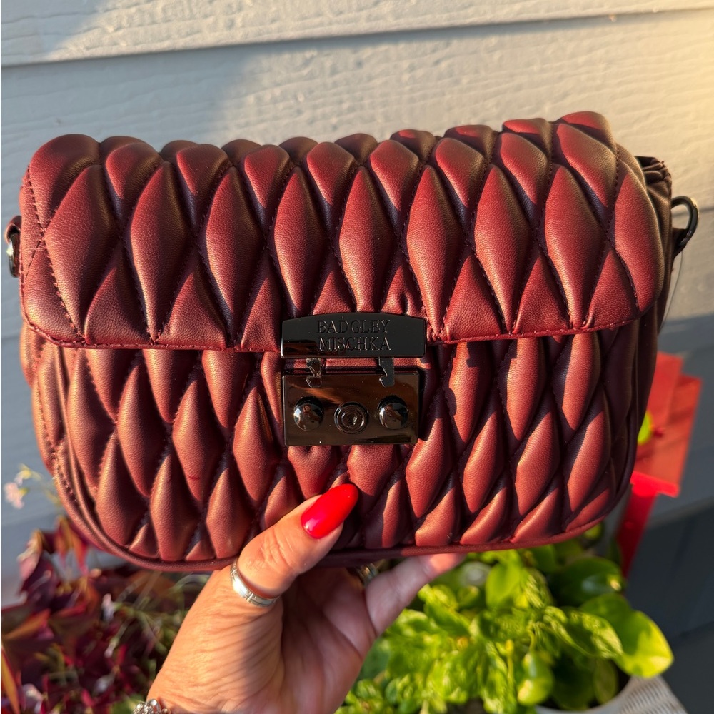 BADGLEY MISCHKA Maroon Quilted Crossbody Bag - Picture 6 of 16